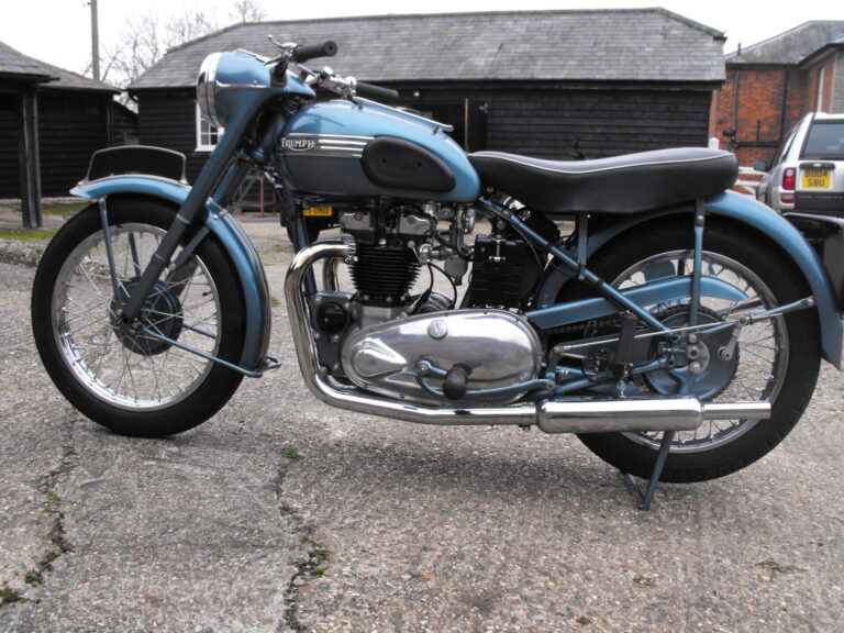 1953 Triumph 6T Thunderbird.650cc OHV