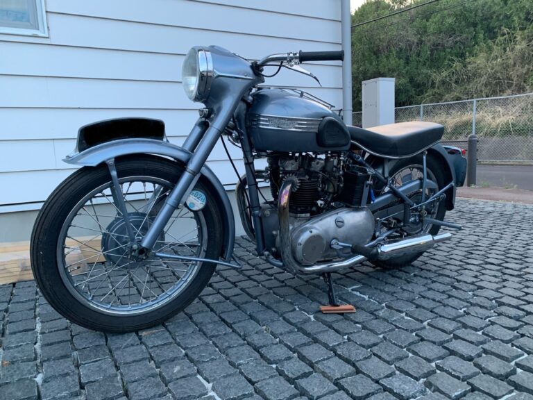 1954 Triumph 6T Thunder Bird.650cc OHV
